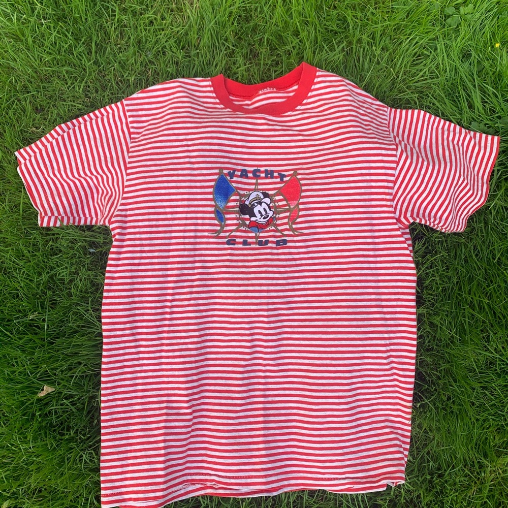Vintage Mickey Mouse shirt!